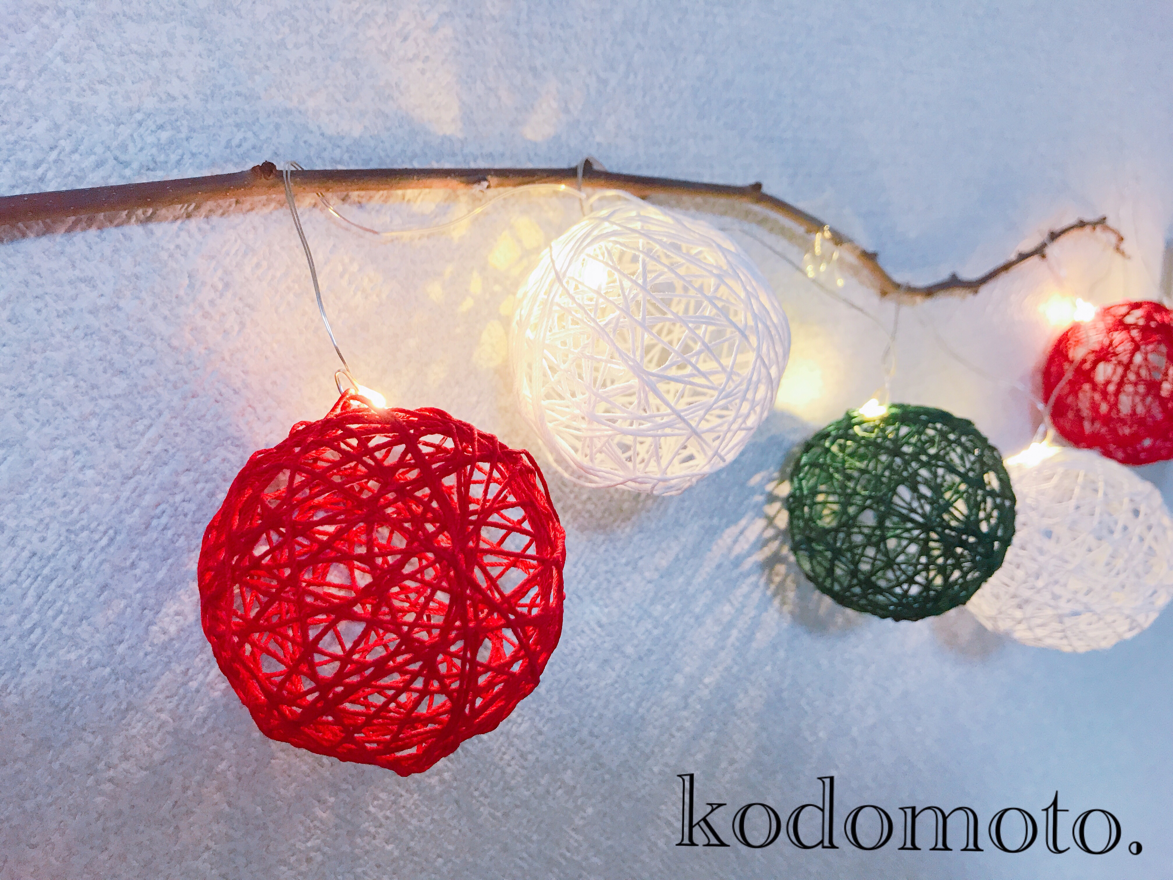 クリスマスの飾りを手作り 100均でおしゃれに コットンボール Kodomoto