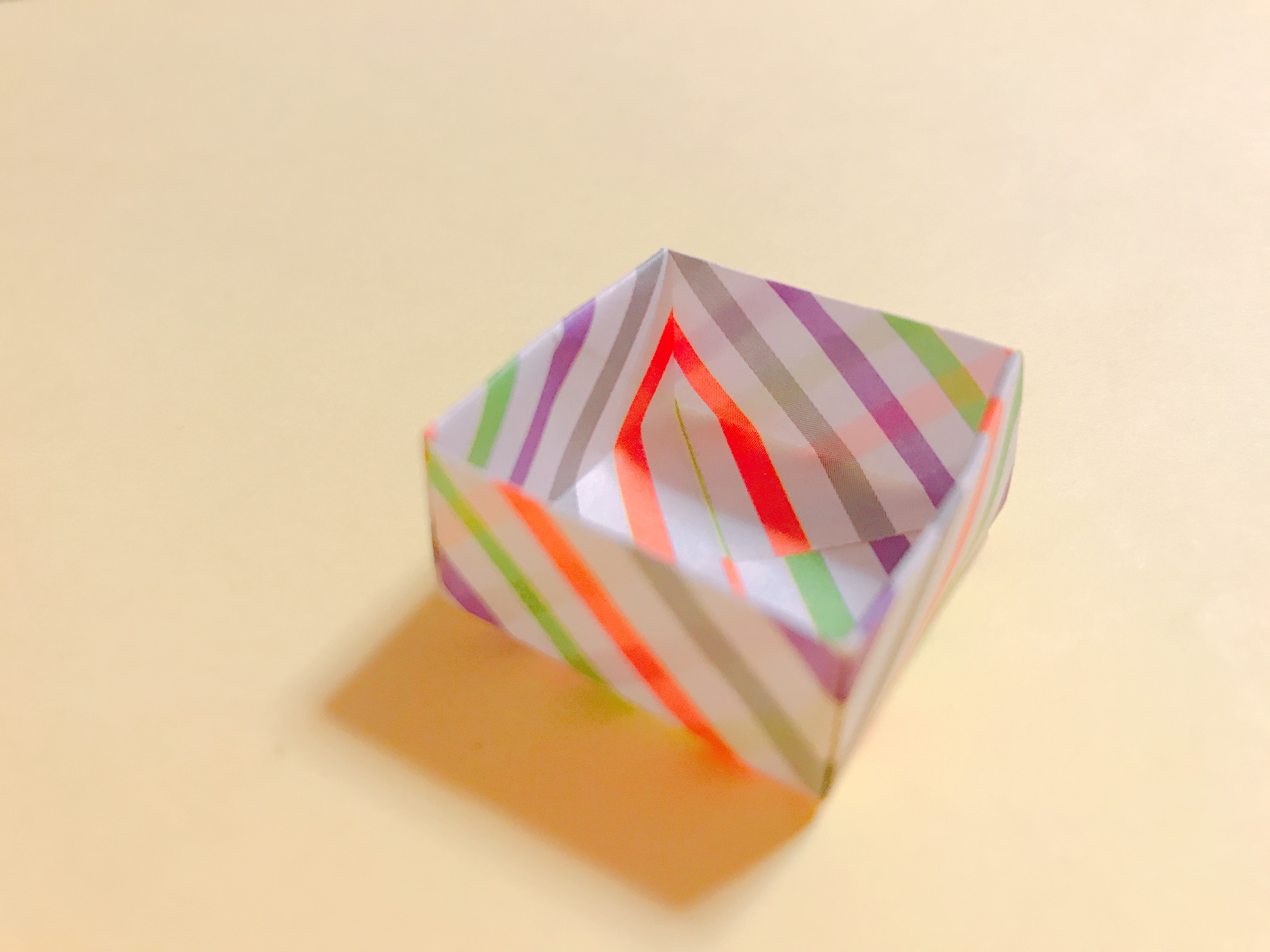 節分の豆入れの折り方 折り紙で簡単に作れるよ Kodomoto